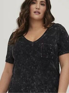 torrid Washed Black V-Neck Pocket Tee